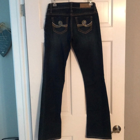 Small - Picture 1 of 2